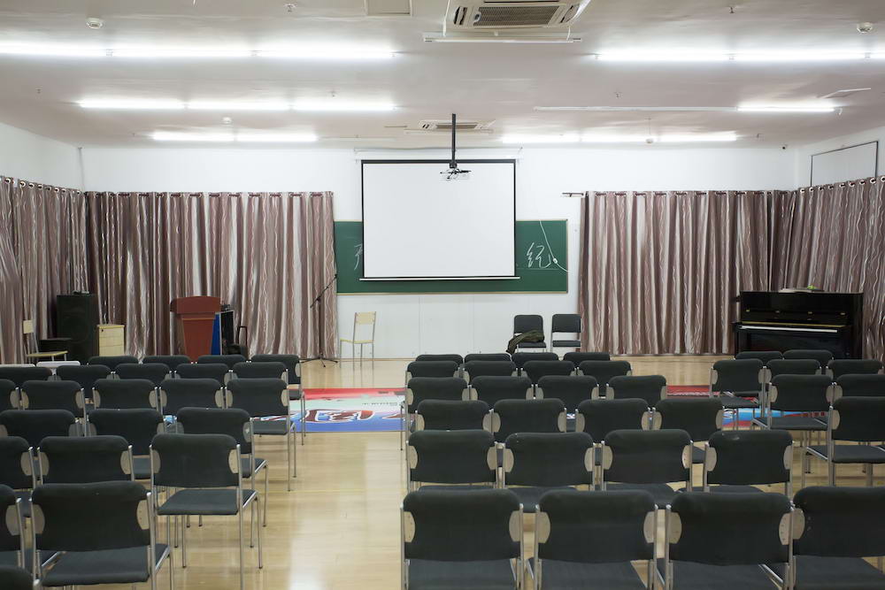 天津北极星学校_教室环境