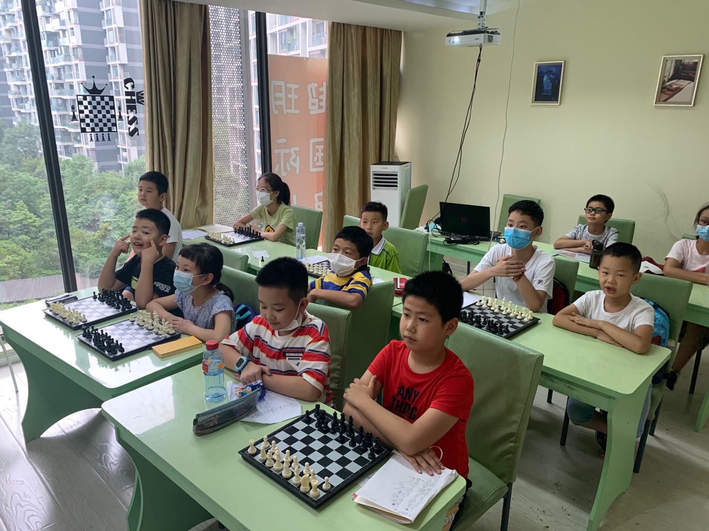 超玥国际象棋培训中心_上课现场