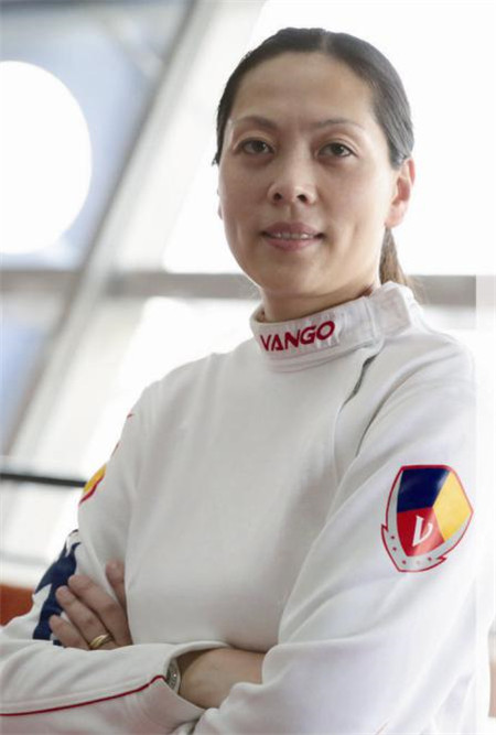 万国体育_沈巍巍 