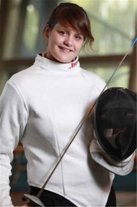 万国体育_Fanni Biro