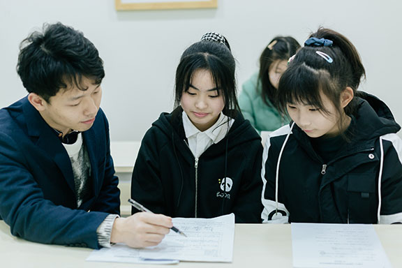 卓辅教育_学校环境