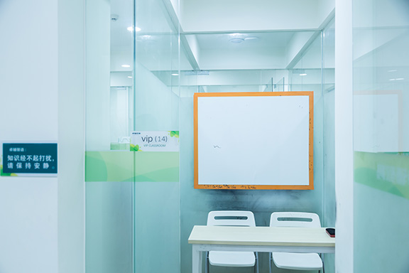 卓辅教育_学校环境