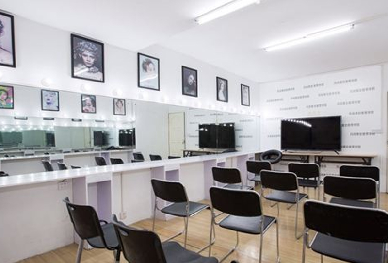 尚美新时代_学校环境