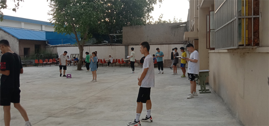 兰州博大学校_兰州博大学校学生课间活动