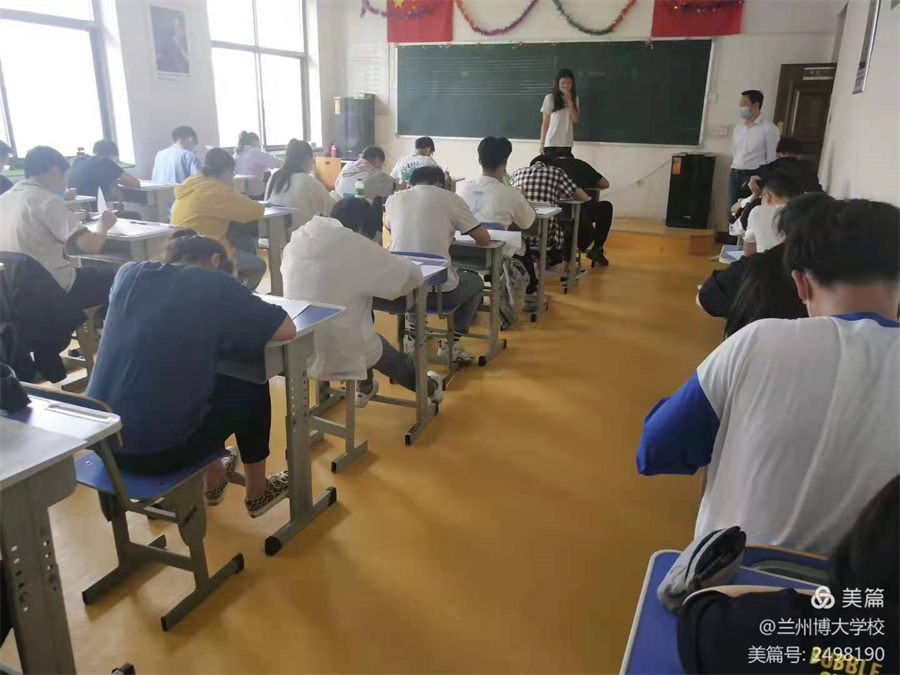 兰州博大学校_兰州博大学校学生上课