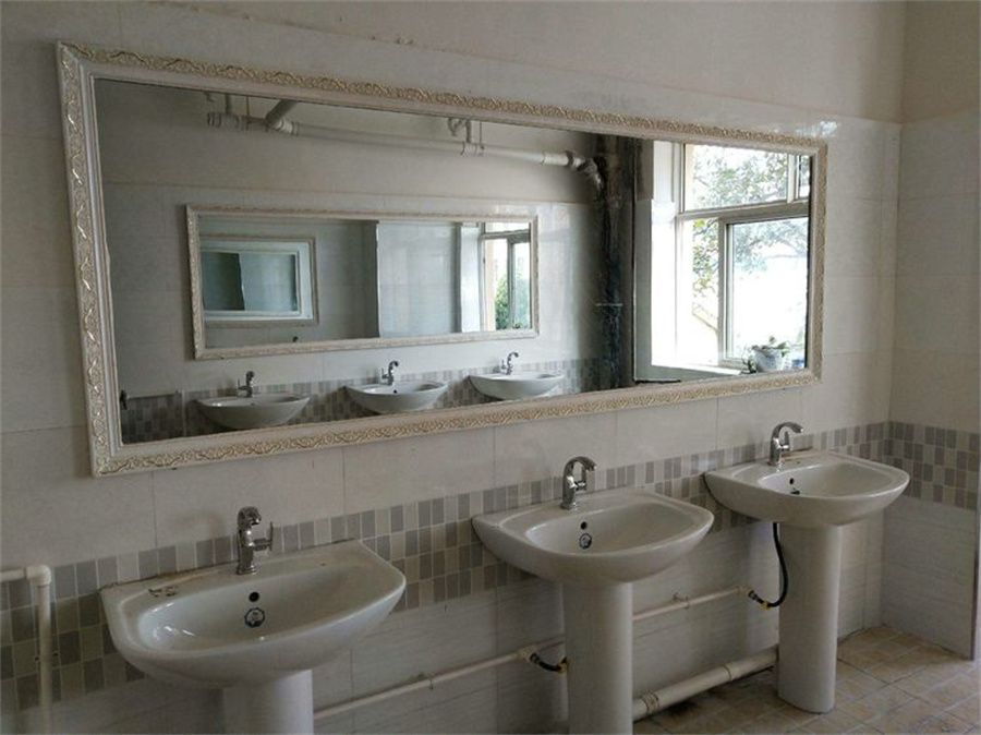 兰州博大学校_兰州博大学校洗漱间