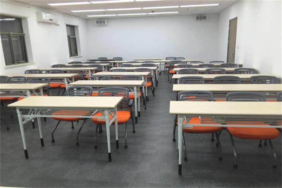 辽宁中公考研_中公考研教学环境