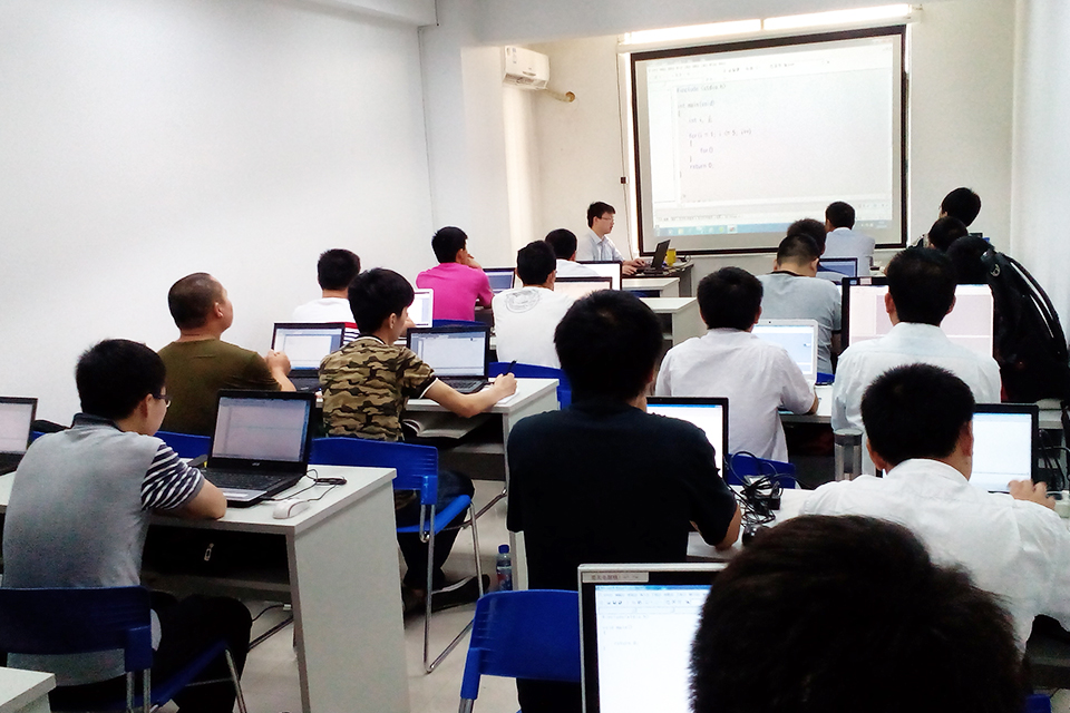 信盈达_学校照片