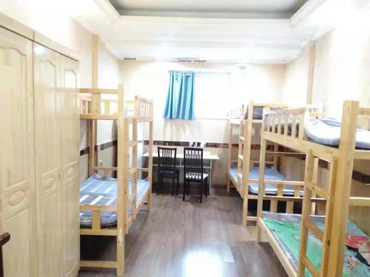 河南状元桥教育_宿舍环境