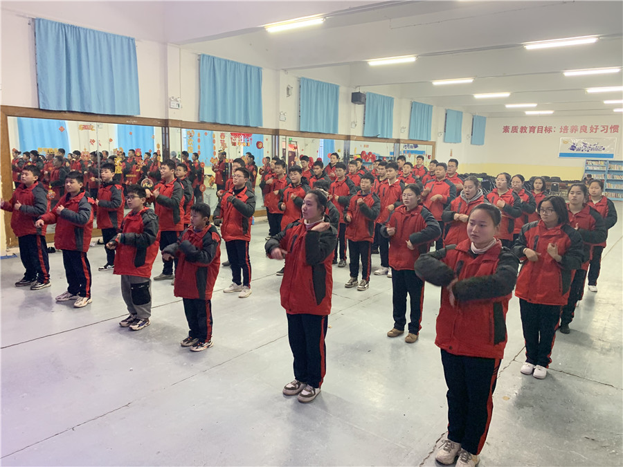 李锋教育_学生上课