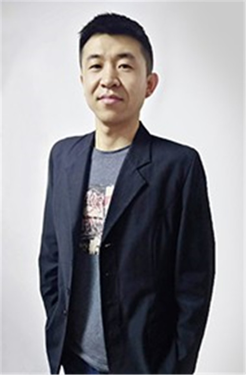 哈尔滨森大教育_ 周洪涛