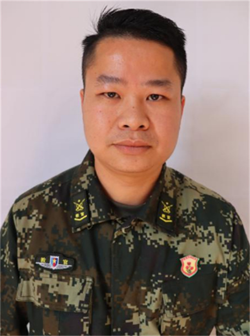 新叶教育_梁宏醒