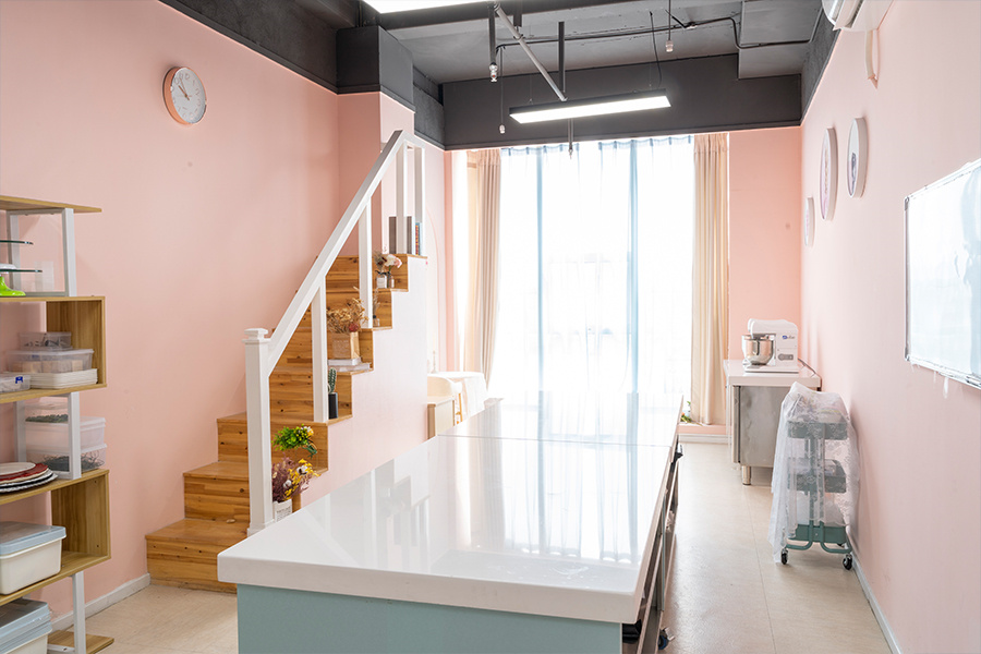 深圳美斯烘焙培训学校_深圳美斯烘焙学校环境