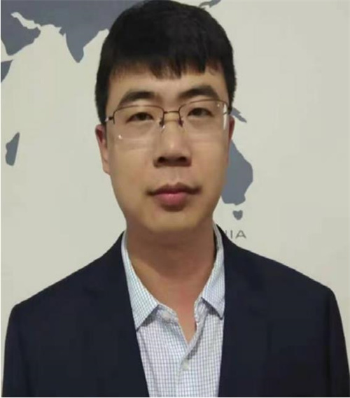 吉林海文考研_梁轶群