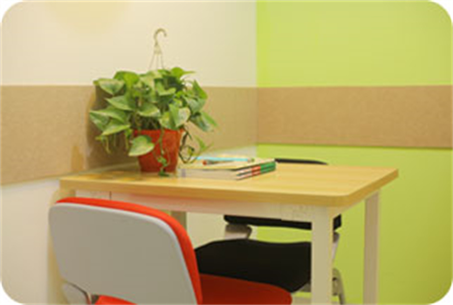 中高考补习培训中心_教室环境