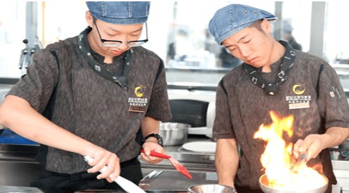 西安新纪元烹饪技工学校_上课场景