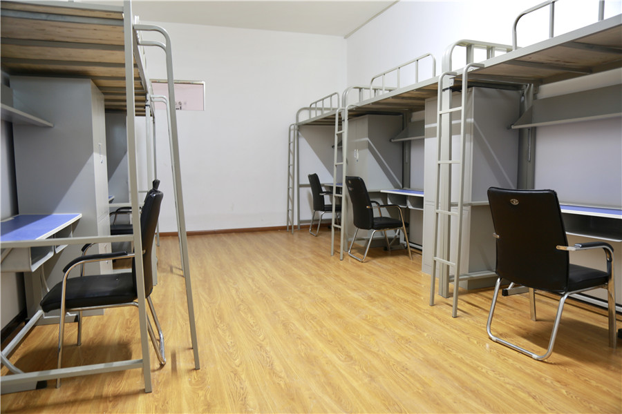 哈尔滨宏艺影视动画学校_学员宿舍