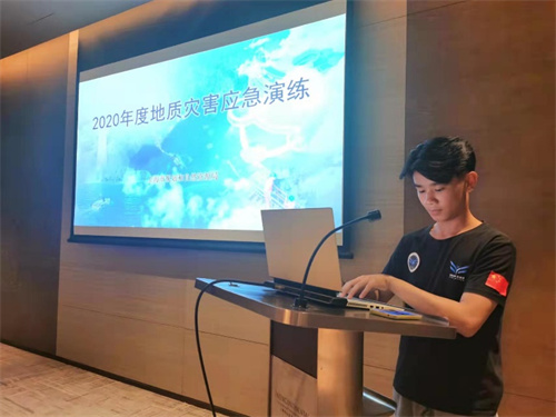 上海玄风航空无人机_李老师