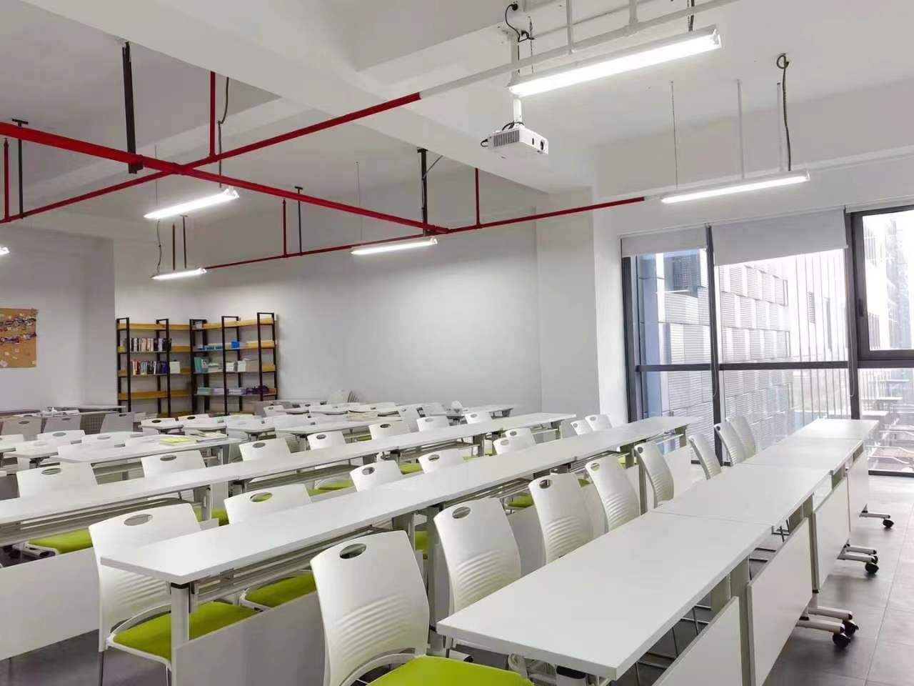 上海文都考研_教室环境