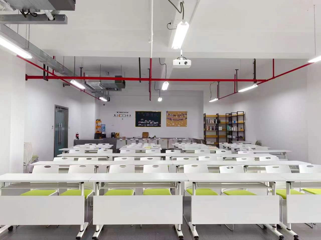 上海文都考研_教室环境