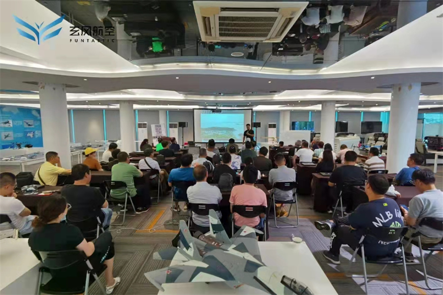 上海玄风航空无人机_室内训练场