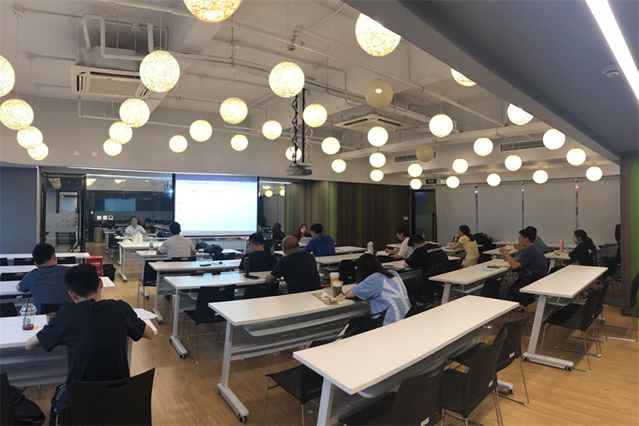 社科赛斯_学校环境