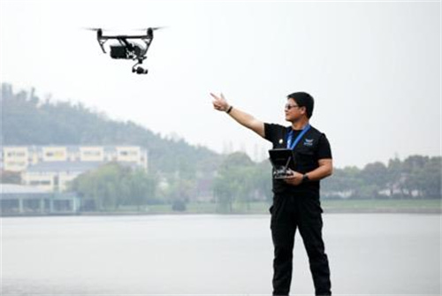 上海玄风航空无人机_秦老师