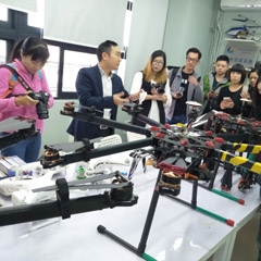 广州能飞无人机科技培训学校_教学现场