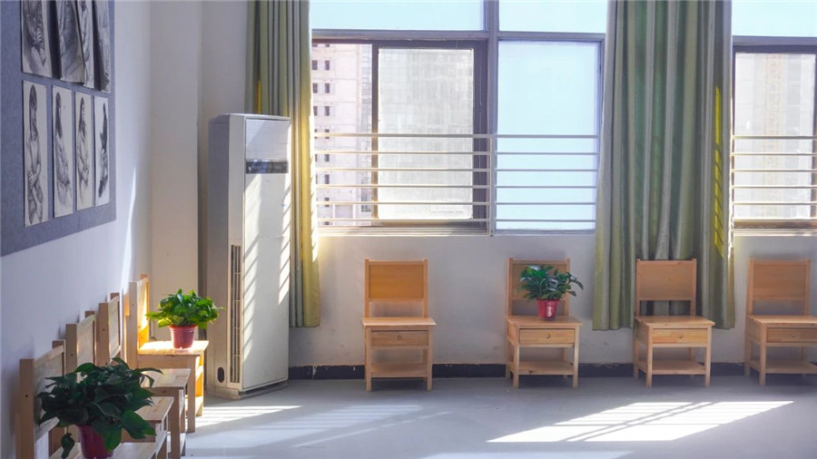 郑州天中画室_郑州画室环境