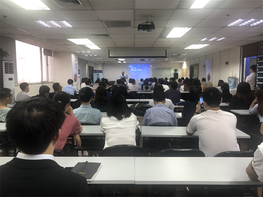 社科赛斯_学校环境