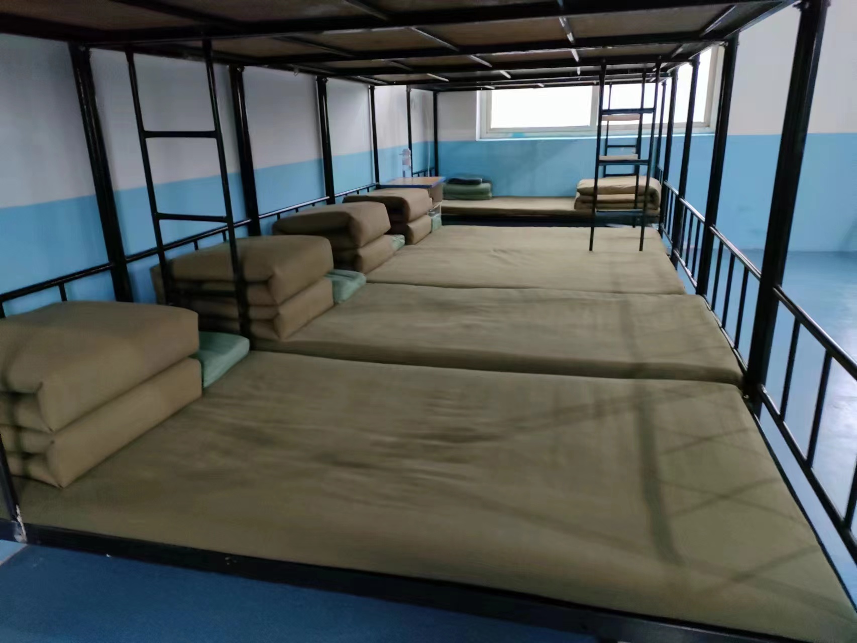 西安护航教育_学校环境