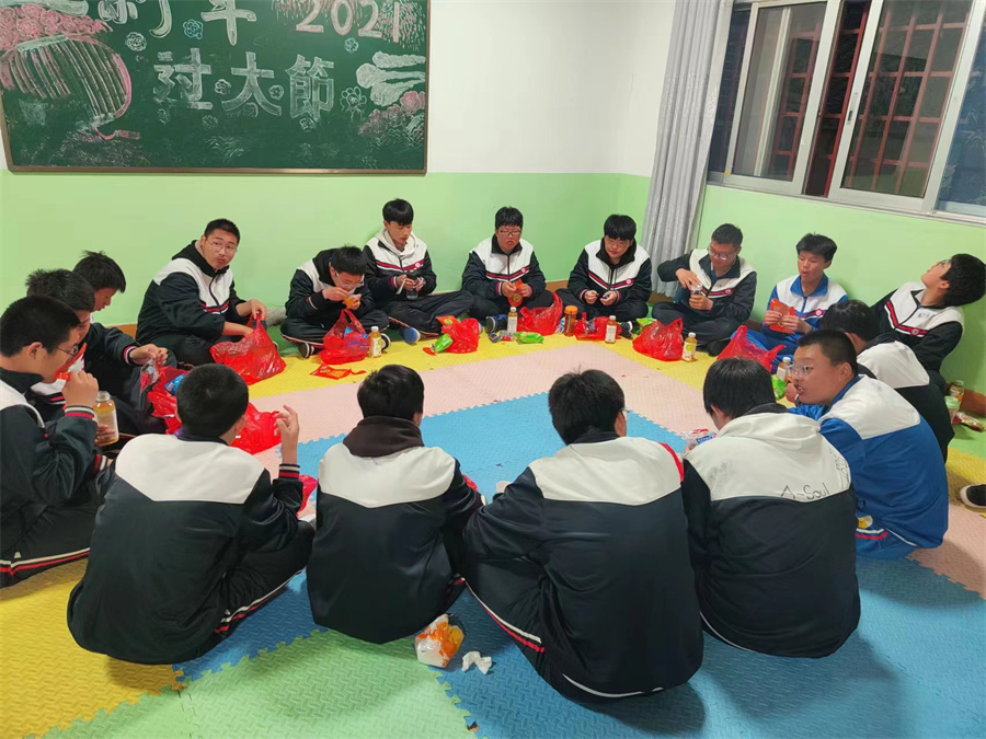 安徽青少年素质培育基地_学校环境