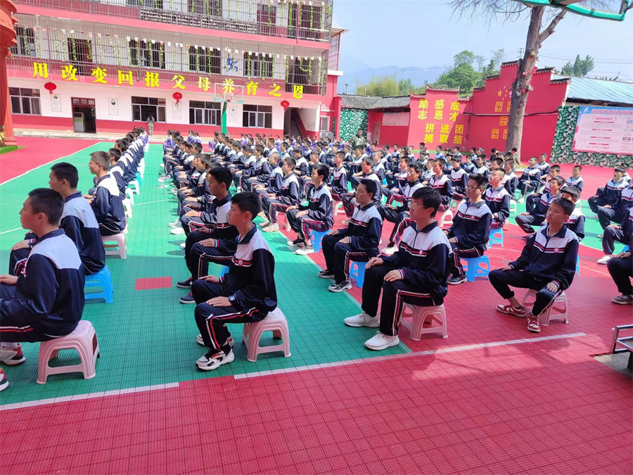 安徽青少年素质培育基地_学校环境