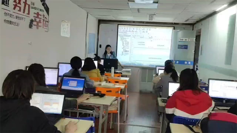 江苏中派教育集团_学校环境