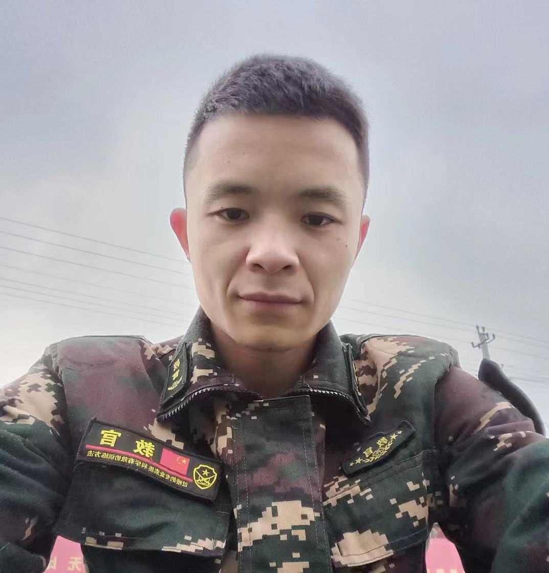 睿搏拓展素质教育_李华