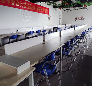 粤嵌科技教育培训_学校