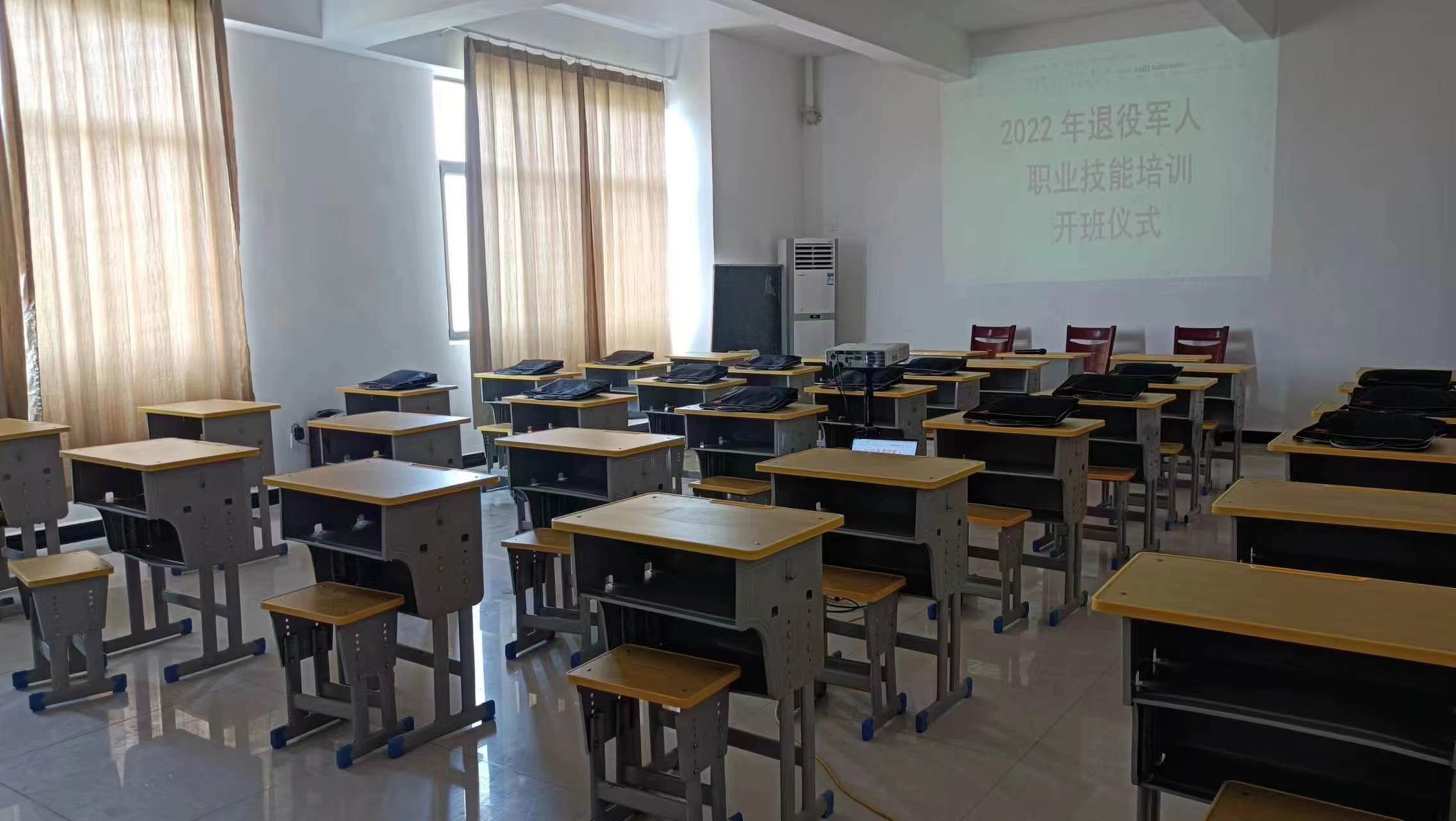 捷士叛逆青少年特训学校_学校教室环境