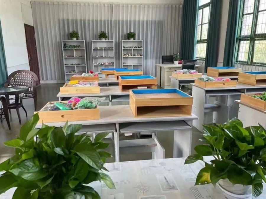 耀昂素质教育_学校环境