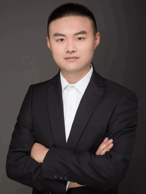 阳光教育集团_刘博帅