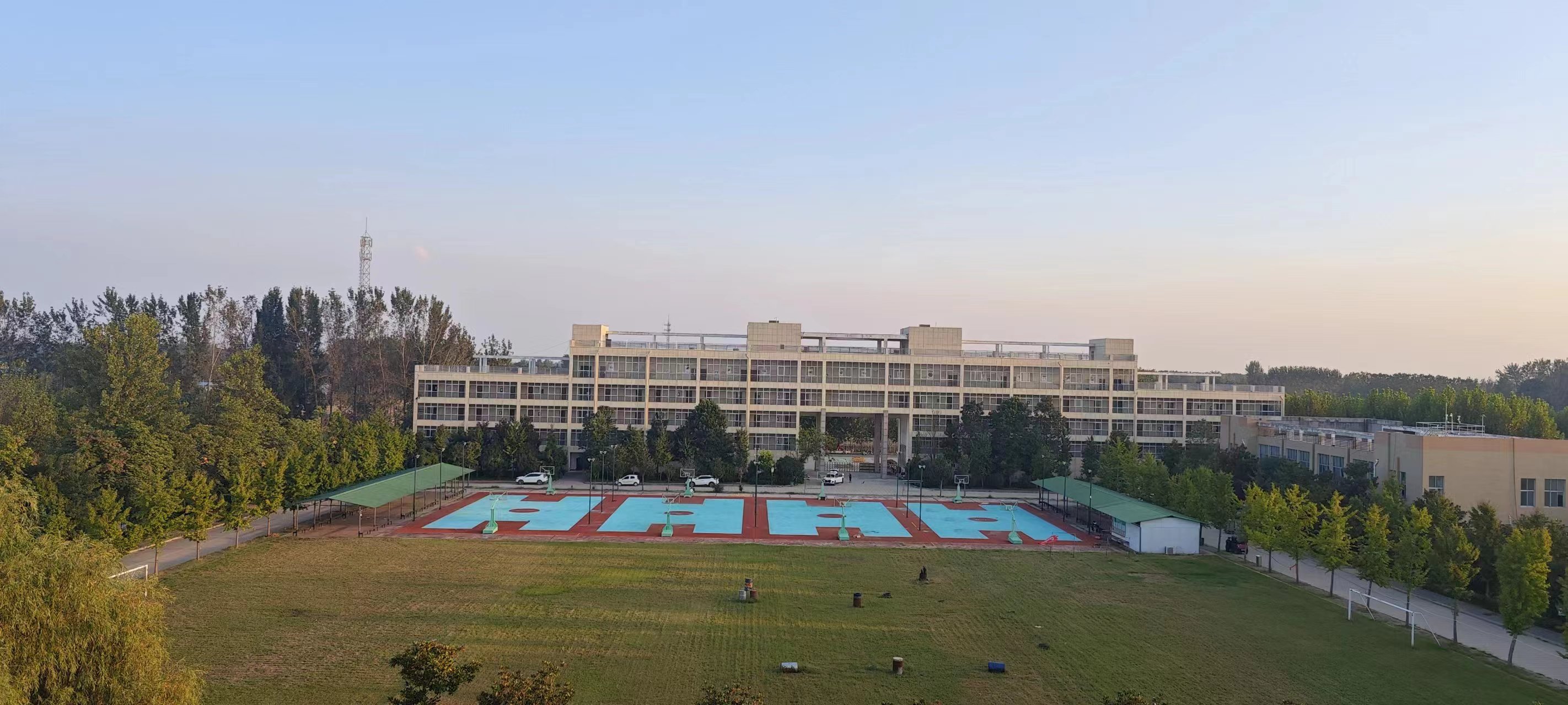 捷士叛逆青少年特训学校_叛逆孩子教育学校环境