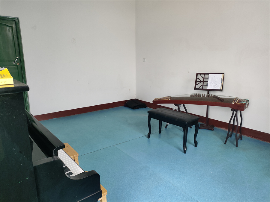 深度成长教育_学校环境