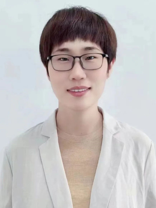 阳光教育集团_张伟静