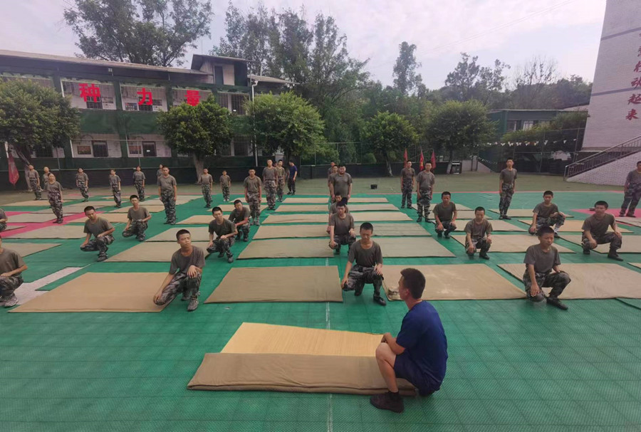 耀昂素质教育_学校环境