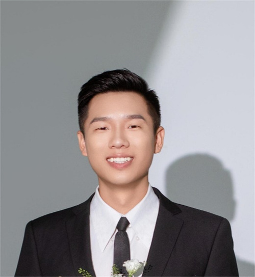 永州春晖学校_余老师