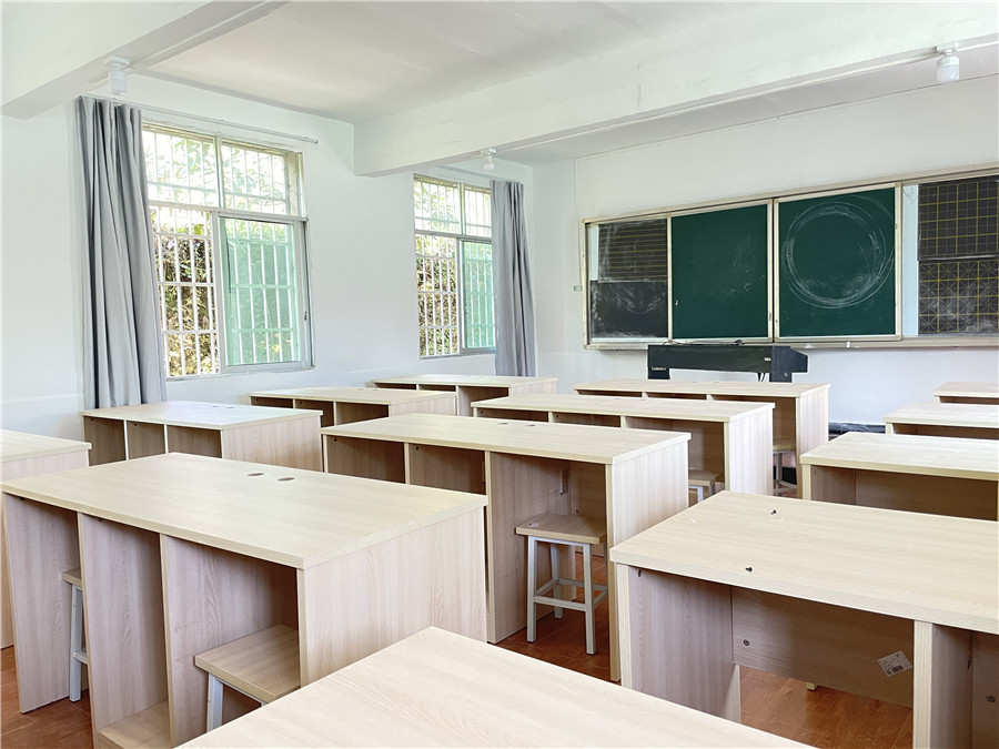 新愿望教育中心_教室