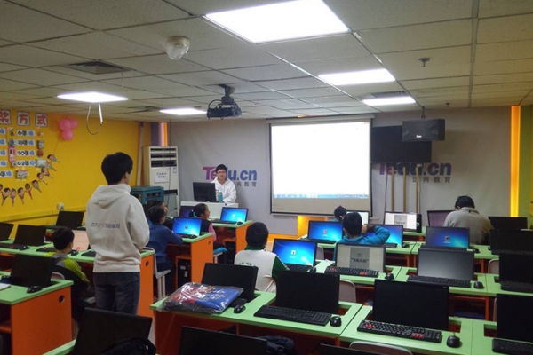 童程童美少儿编程_学校环境