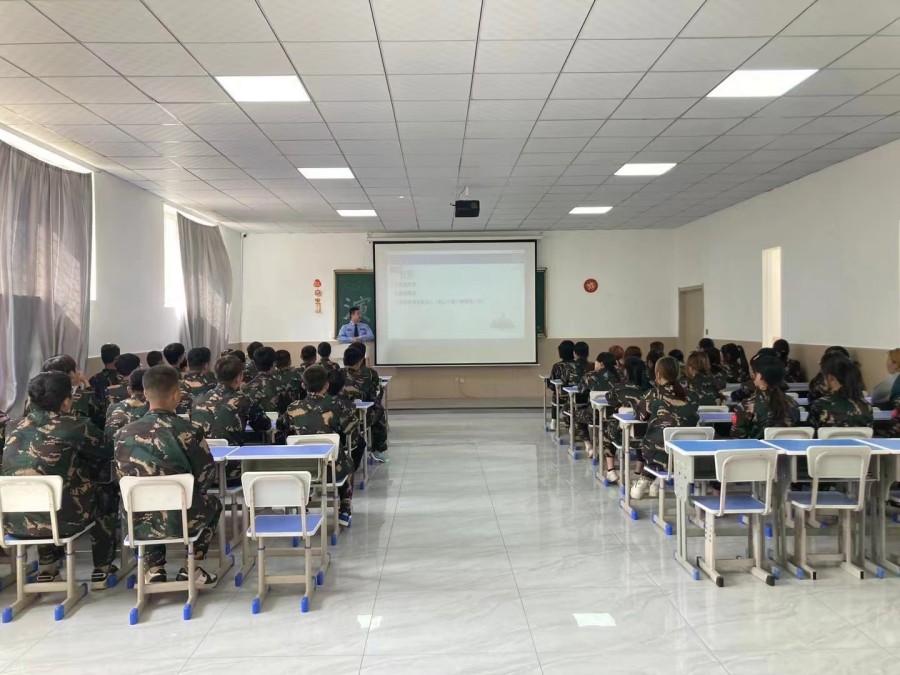 慧诺特素质教育学校_教室