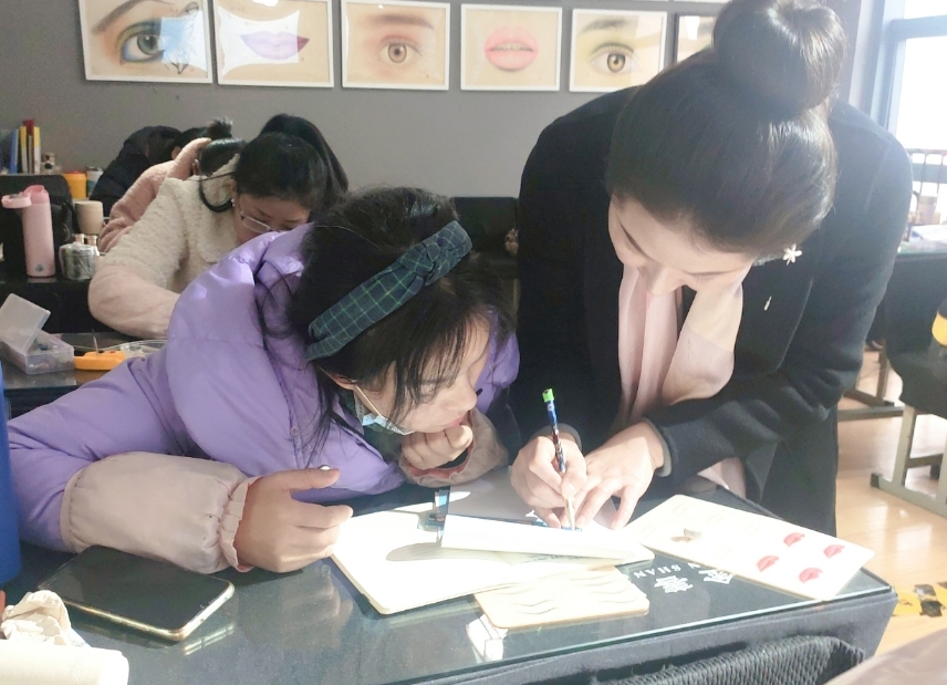 金善国际化妆培训学校_学校环境