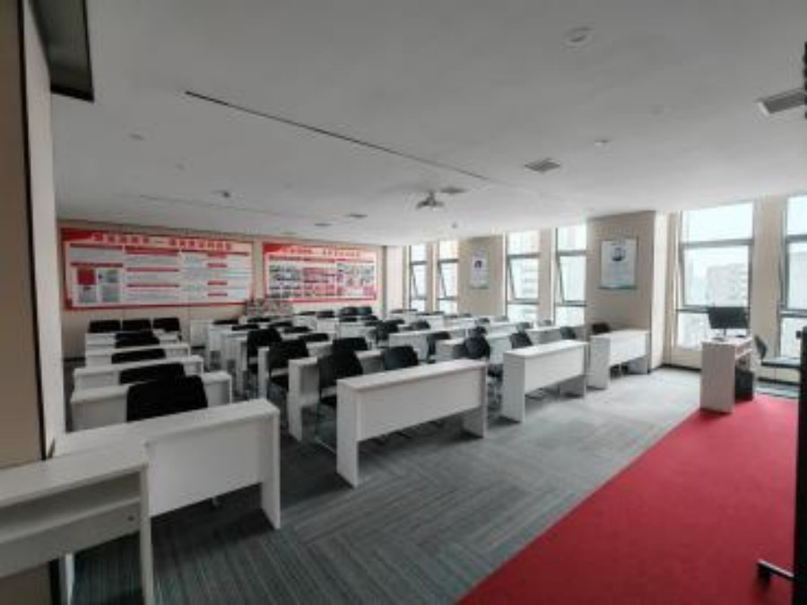 腾盛圆中医_教室