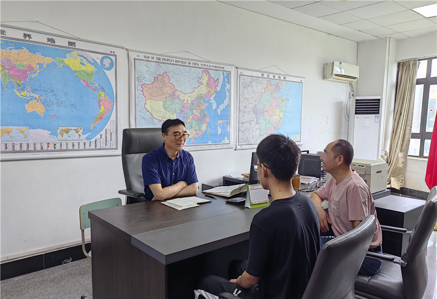 杭州慧德高考复读学校_家长沟通